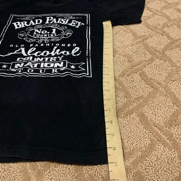 Brad Paisley No.1 Country Concert Tour T-Shirt - Picture 7 of 8